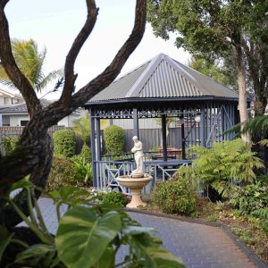 Rotunda LR